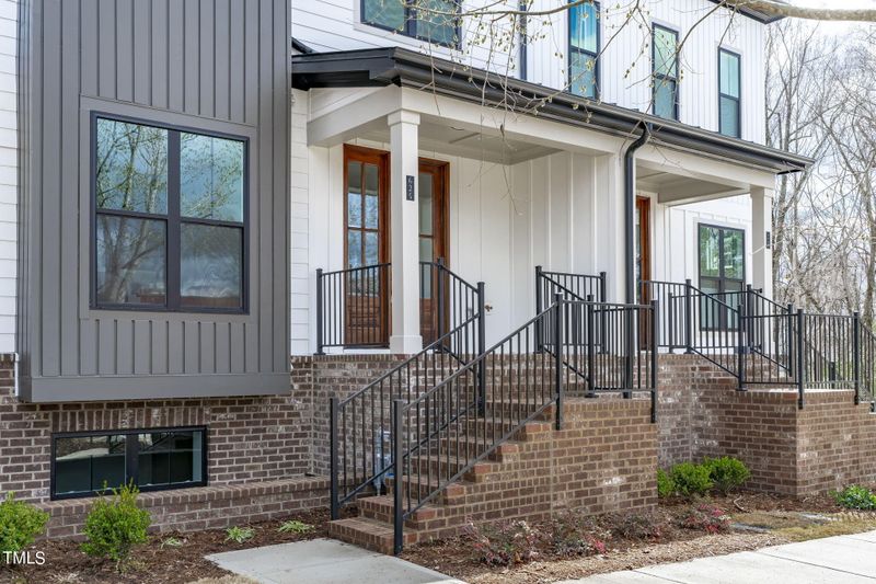 625 S Franklin St, Wake Forest, NC 27587
