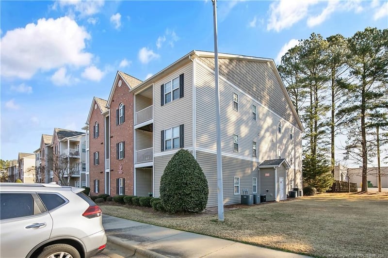 625 Marshtree Ln #108, Fayetteville, NC 28314