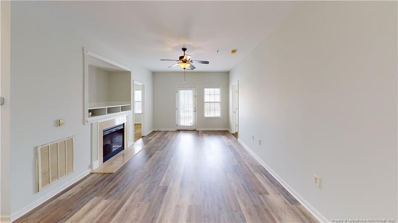 625 Marshtree Ln #201, Fayetteville, NC 28314