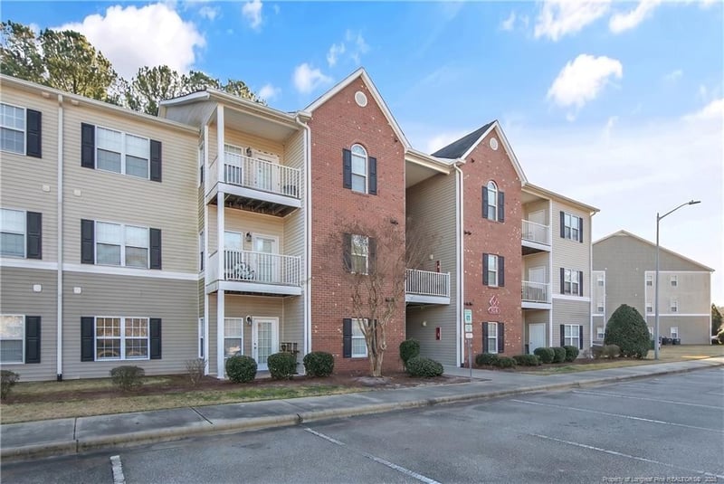 625 Marshtree Ln #208, Fayetteville, NC 28314