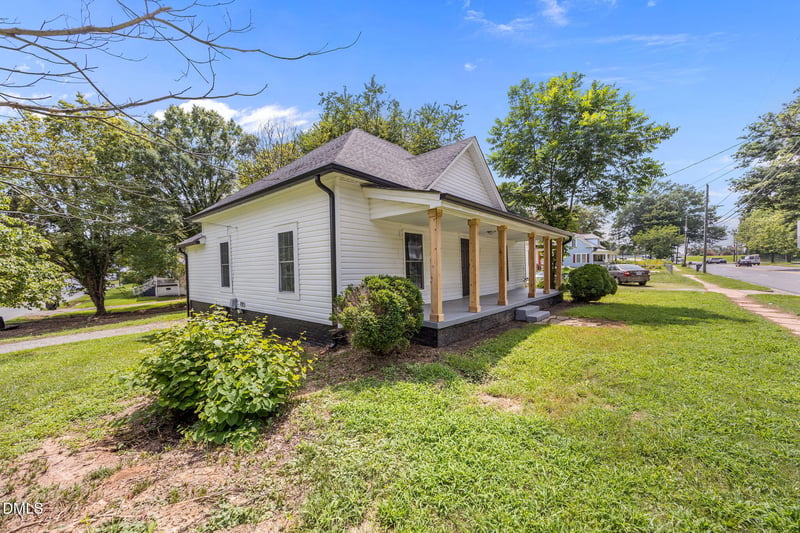 625 N Mebane St, Burlington, NC 27217