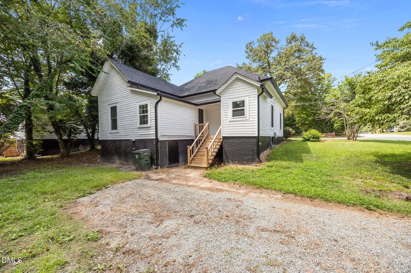 625 N Mebane St, Burlington, NC 27217