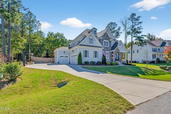 625 Meyers Place Ln, Holly Springs, NC 27540