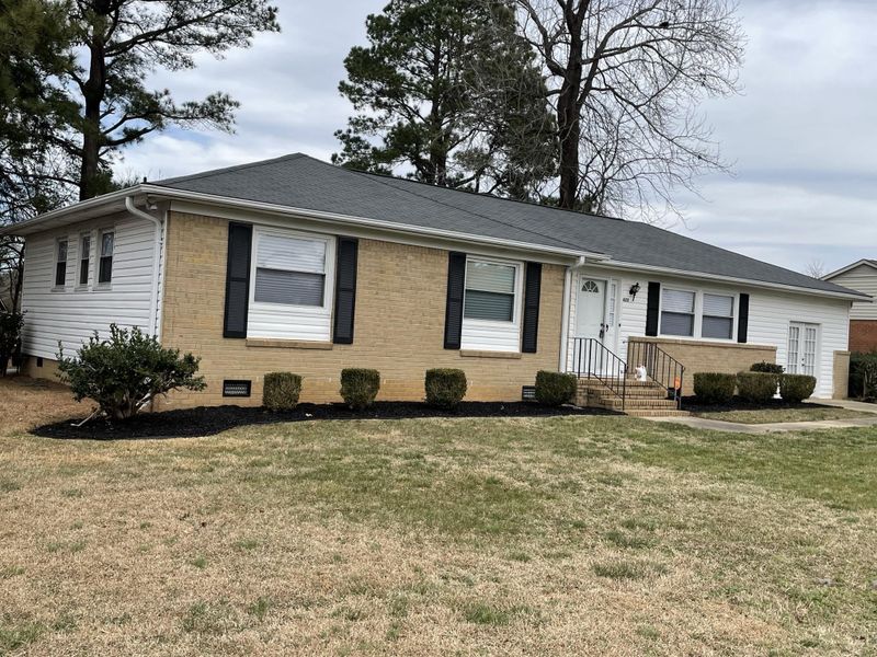 625 Red Carriage Ave, Durham, NC 27704
