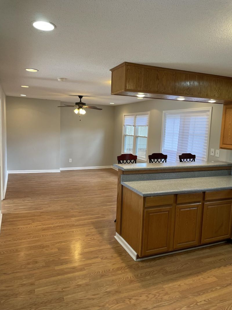 625 Red Carriage Ave, Durham, NC 27704