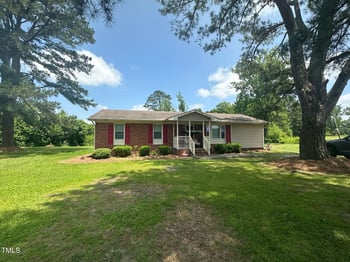 625 Revell Rd, Selma, NC 27576