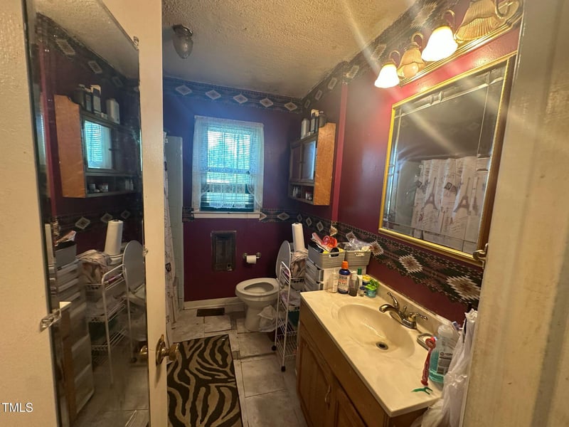 625 Revell Rd, Selma, NC 27576