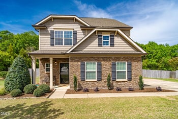 625 Spruce Meadows Ln, Willow Springs, NC 27592