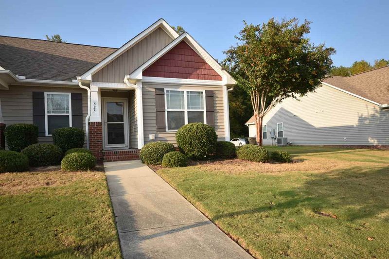 625 Winding Wood Dr, Clayton, NC 27520