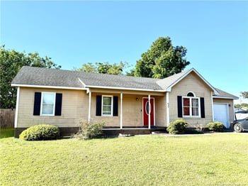 625 Winthrop Ct, Fayetteville, NC 28311