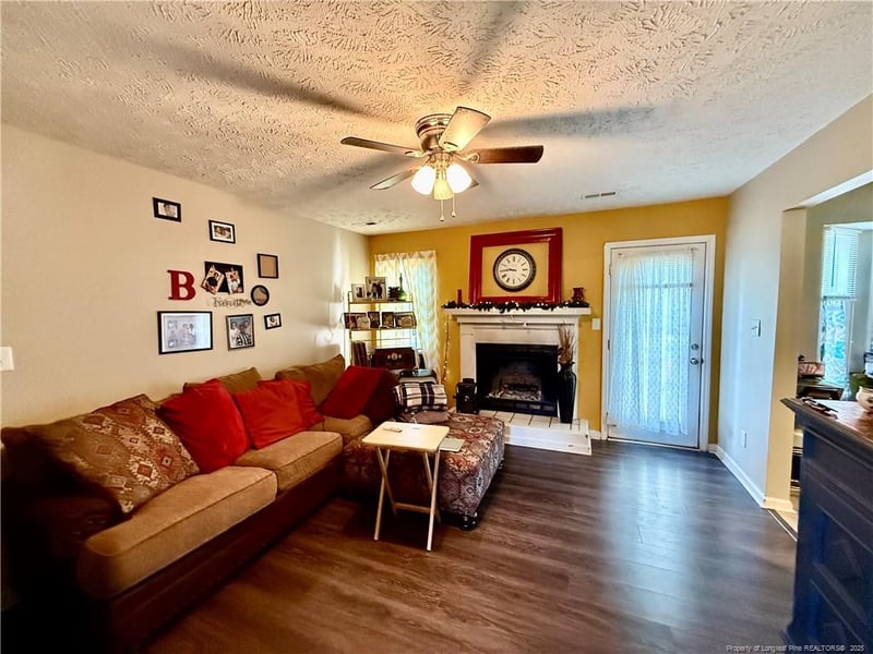 625 Winthrop Ct, Fayetteville, NC 28311