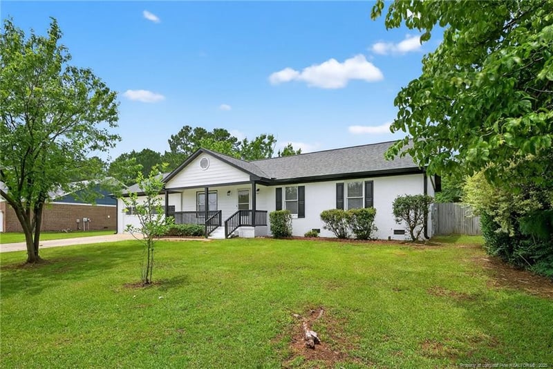 6250 Waldos Beach Rd, Fayetteville, NC 28306