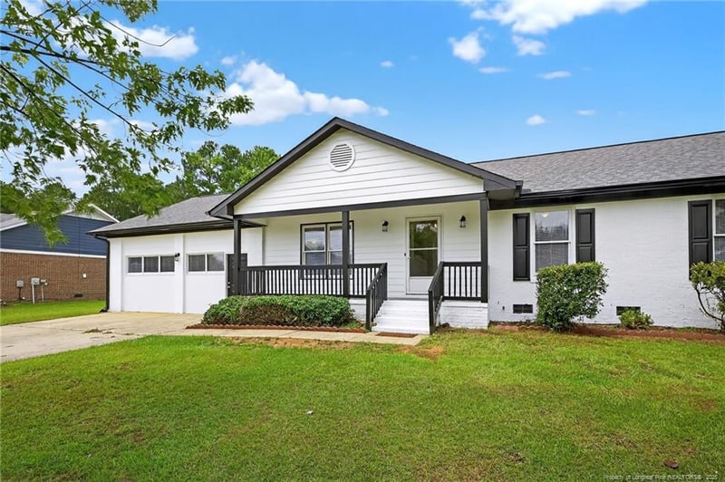 6250 Waldos Beach Rd, Fayetteville, NC 28306