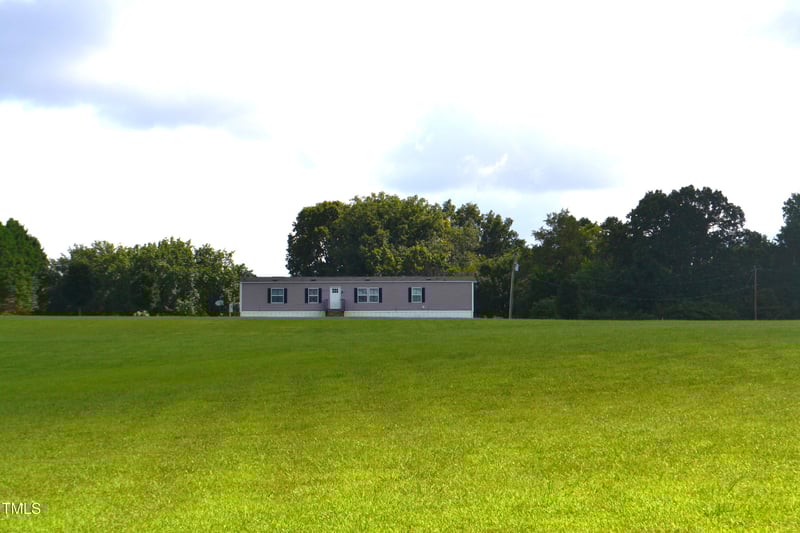 6254 River Acres Dr, Graham, NC 27253