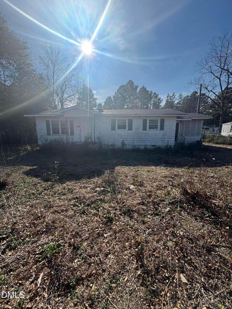 6255 Pine St, Fayetteville, NC 28311