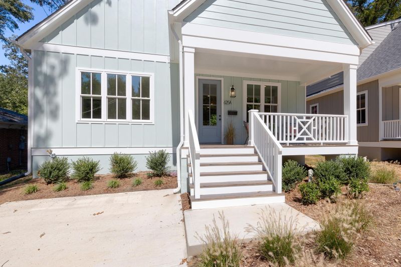 625A Hammond St, Durham, NC 27704
