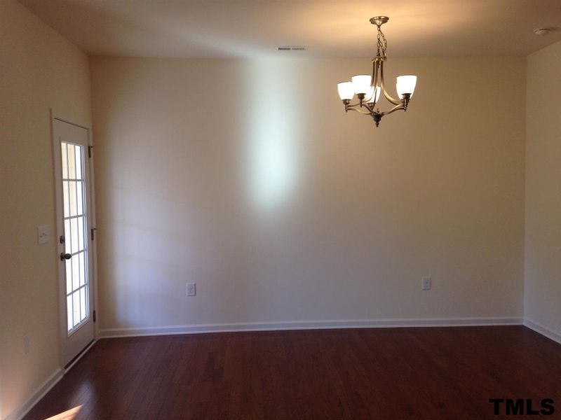 626 Briarcliff St, Apex, NC 27502