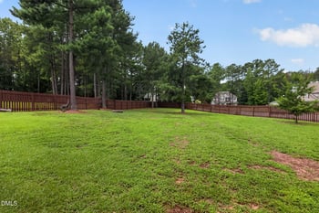 626 Bridgeport Cir, Clayton, NC 27527