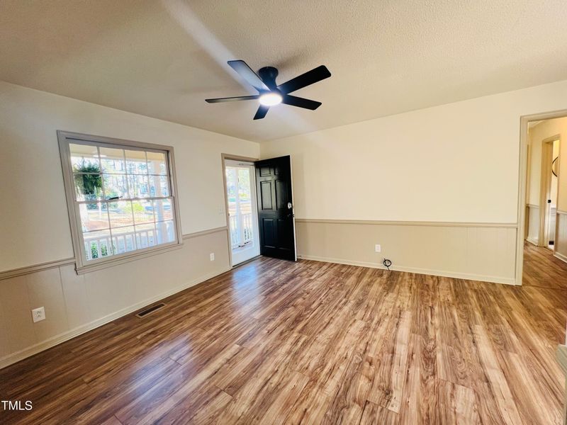 626 S Hollybrook Rd, Wendell, NC 27591