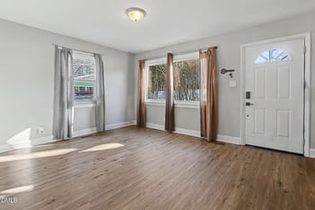 626 Hoover Rd, Durham, NC 27703