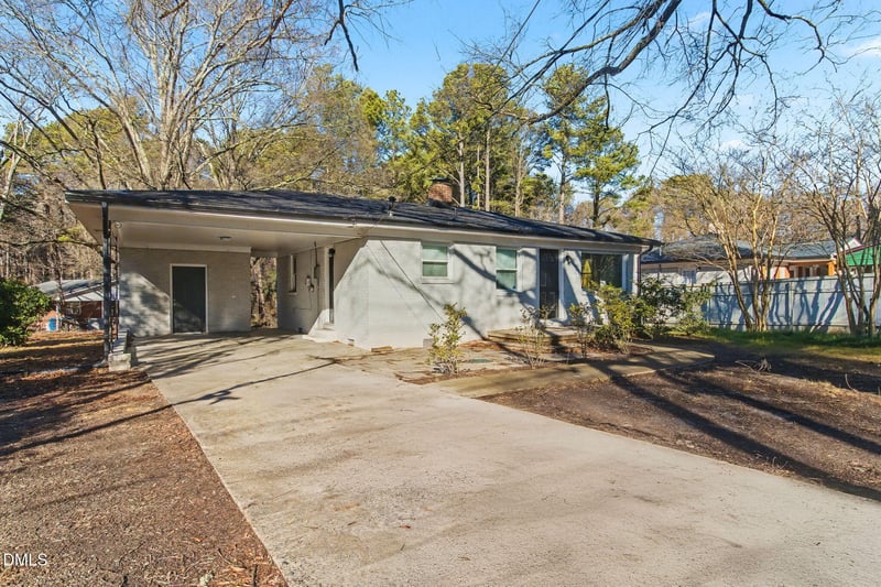 626 Hoover Rd, Durham, NC 27703