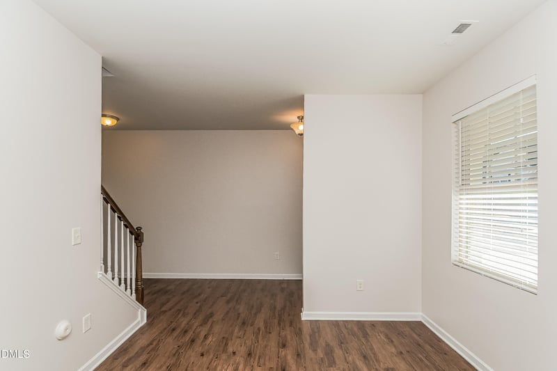 626 Lavenham Ln, Fuquay Varina, NC 27526