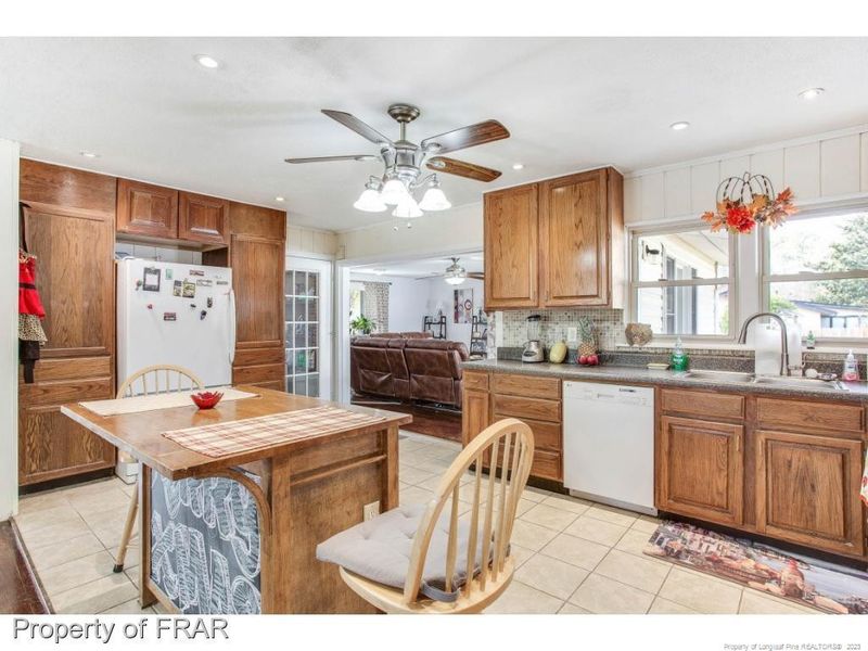 626 Moriston Rd, Fayetteville, NC 28314