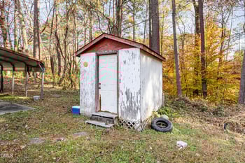 626 Shannon Dr, Chapel Hill, NC 27516