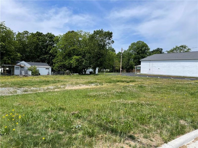 626 W Webb Ave, Burlington, NC 27217