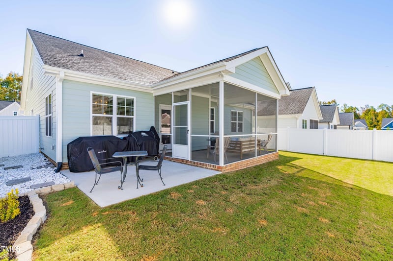 626 S Wilma St, Angier, NC 27501