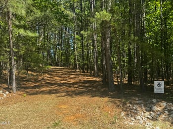 627 Bradley Rd, Fuquay Varina, NC 27526