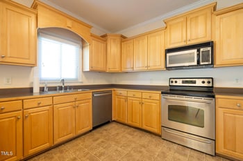 627 Carraway Dr, Graham, NC 27253