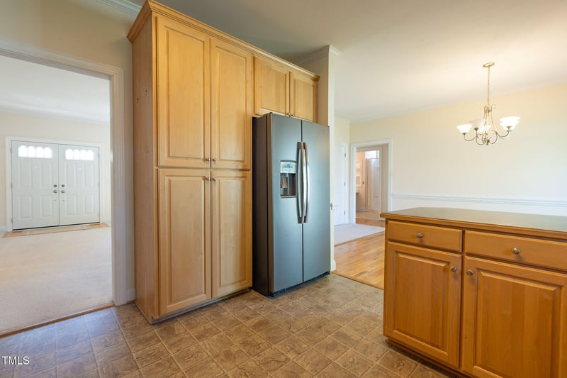 627 Carraway Dr, Graham, NC 27253