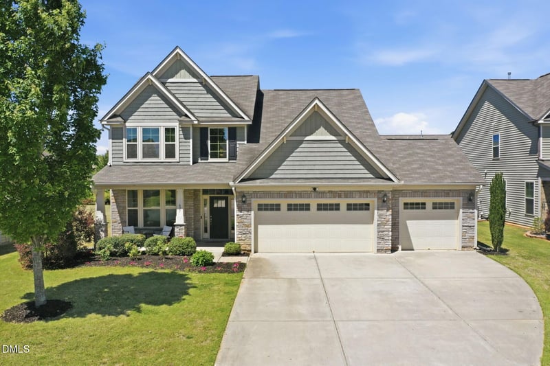627 Fairway Dr, Mebane, NC 27302