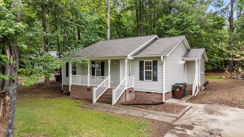 627 Gaslight Trl, Wendell, NC 27591