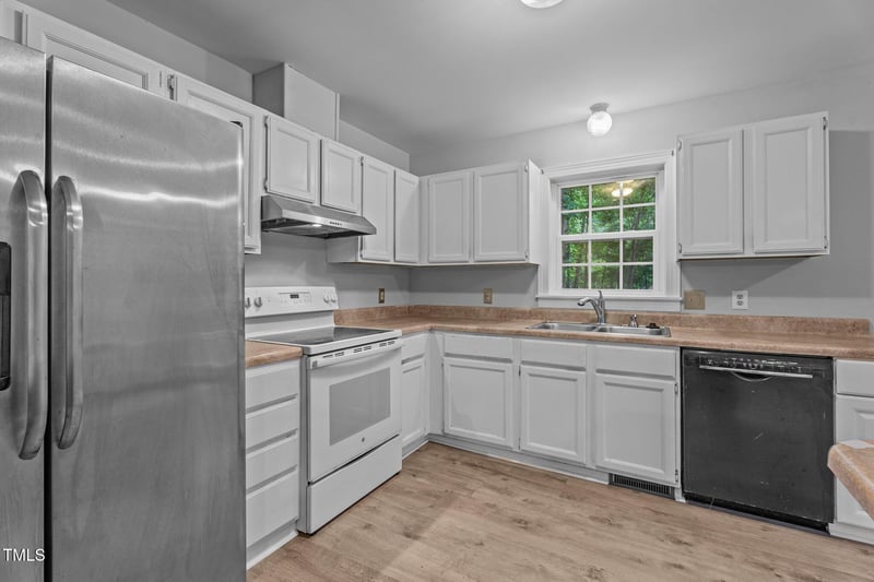 627 Gaslight Trl, Wendell, NC 27591