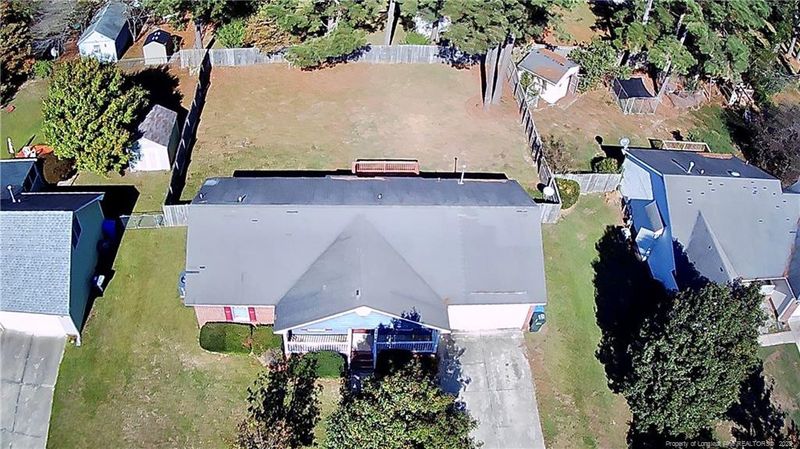 627 Longview Dr, Fayetteville, NC 28311