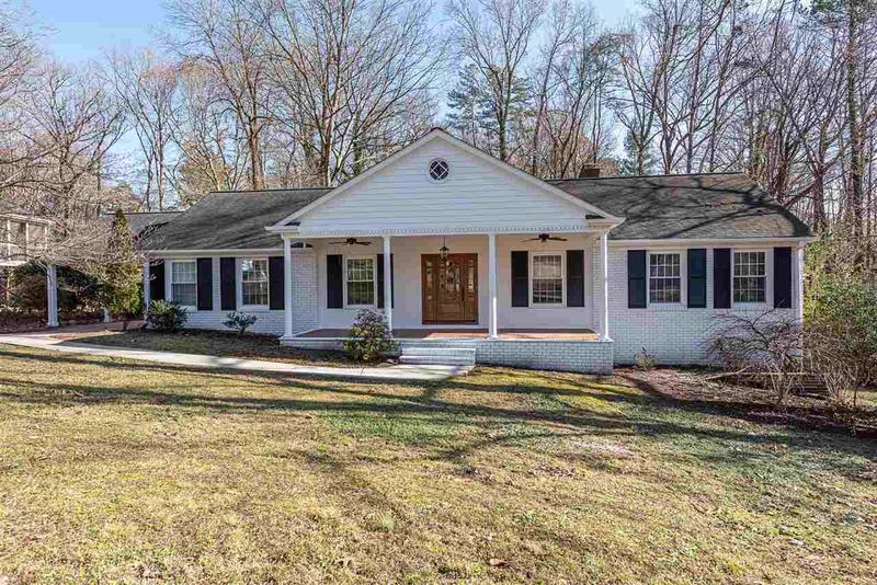 627 Macon Pl, Raleigh, NC 27609