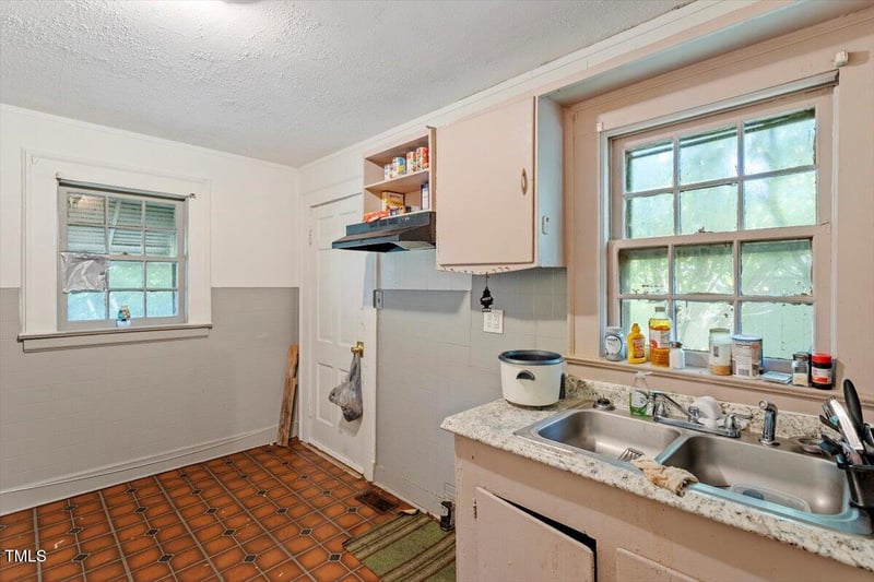627 Price Ave, Durham, NC 27701