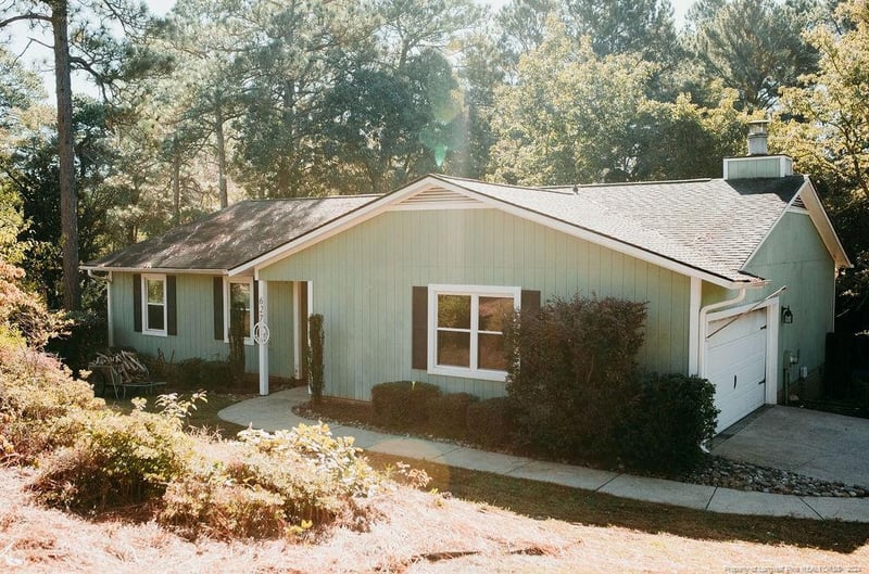 627 Randinita Dr, Fayetteville, NC 28311