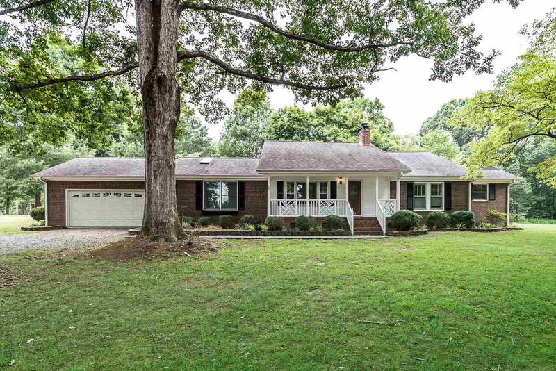627 E Stagecoach Rd, Mebane, NC 27302