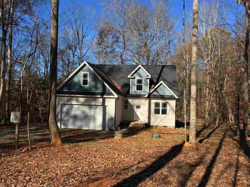 627 Widgeon Way, Mebane, NC 27302