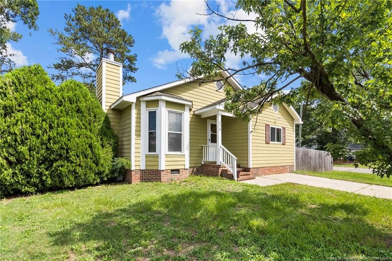 6278 Withers Dr, Fayetteville, NC 28304