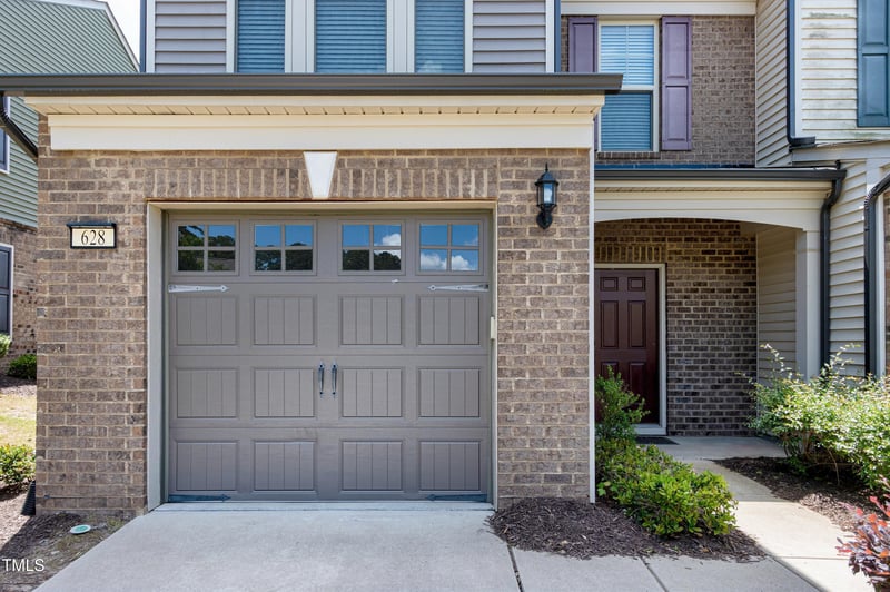 628 Denhoff Dr, Cary, NC 27519