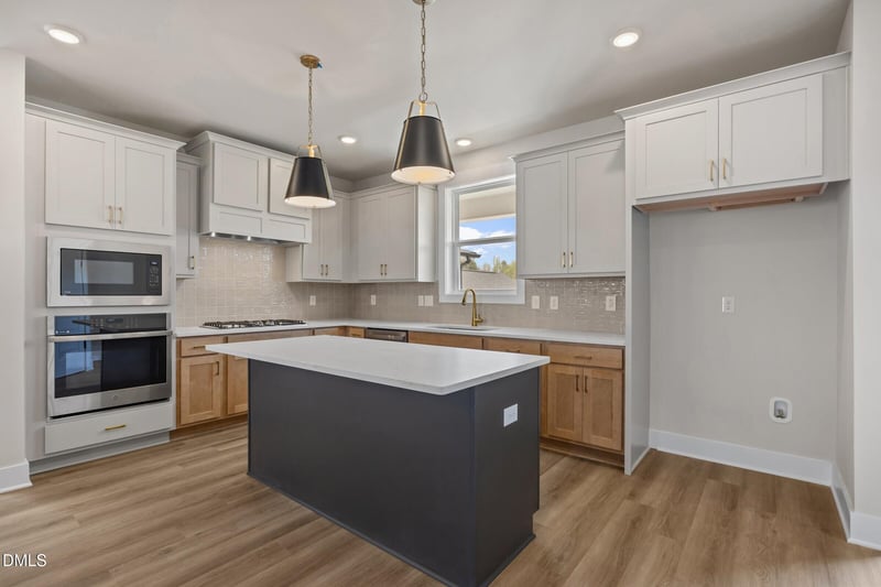 628 Helping Horse Ln, Wendell, NC 27591