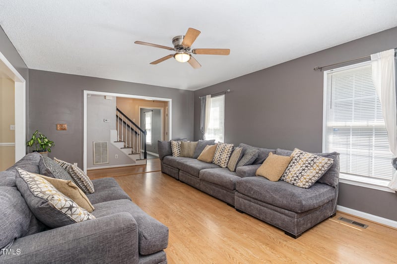 628 Kankakee Ct, Knightdale, NC 27545