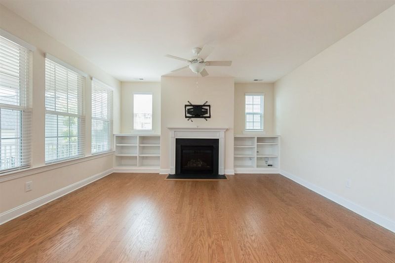 628 Mountain Pine Dr, Cary, NC 27519