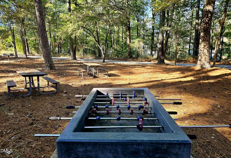 628 Oleander Rd, Raleigh, NC 27603