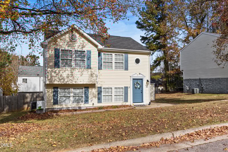 628 Oleander Rd, Raleigh, NC 27603