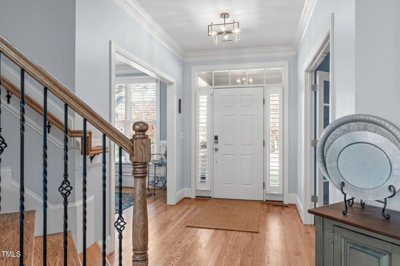628 Peach Orchard Pl, Cary, NC 27519